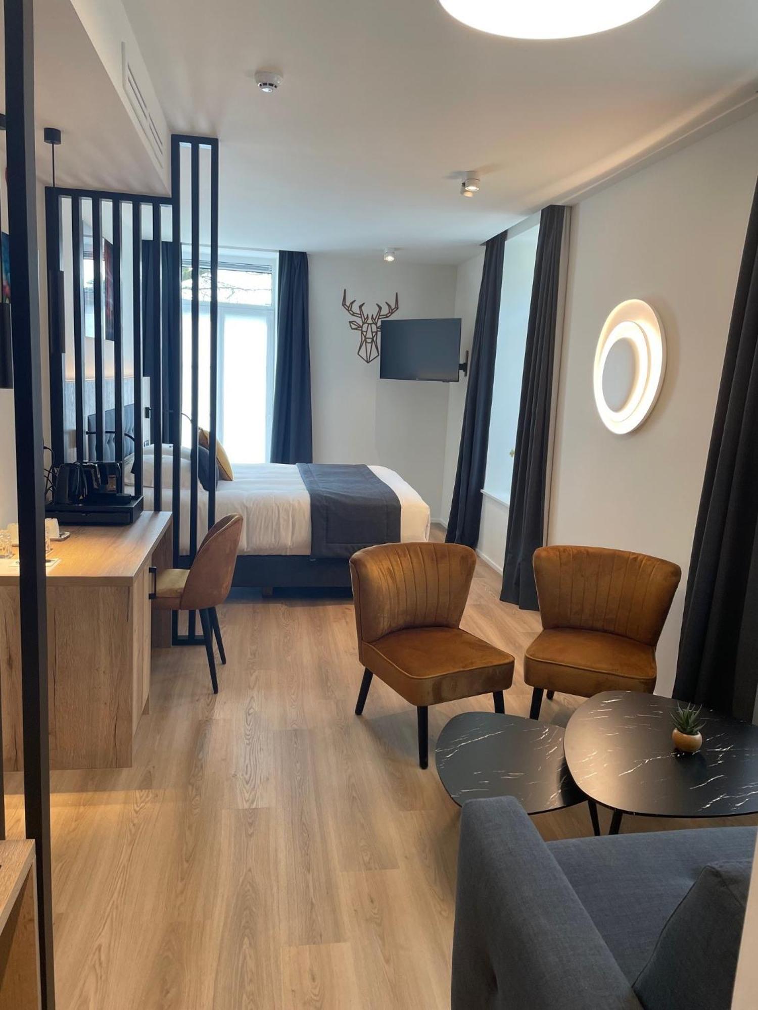 Hotel Le Charme De La Semois Alle Eksteriør bilde