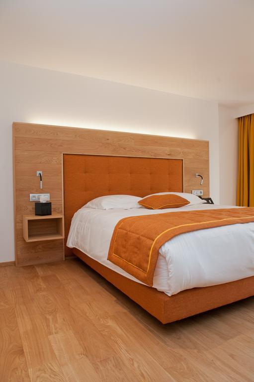 Hotel Le Charme De La Semois Alle Eksteriør bilde